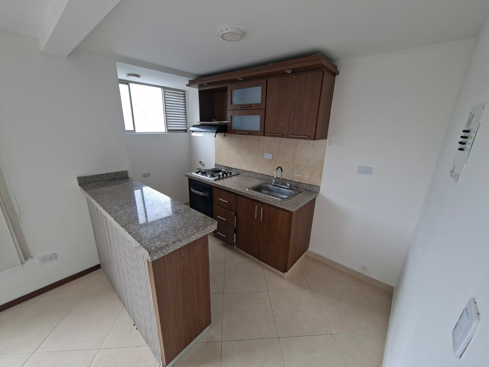 Apartamento en arriendo en Niza, Manizales · foto 2 de 15