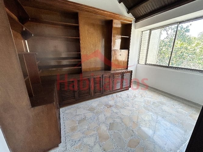 Apartamento de 4 alcobas en arriendo en La Aguacatala, Medellín, 120 m² · foto 5 de 14
