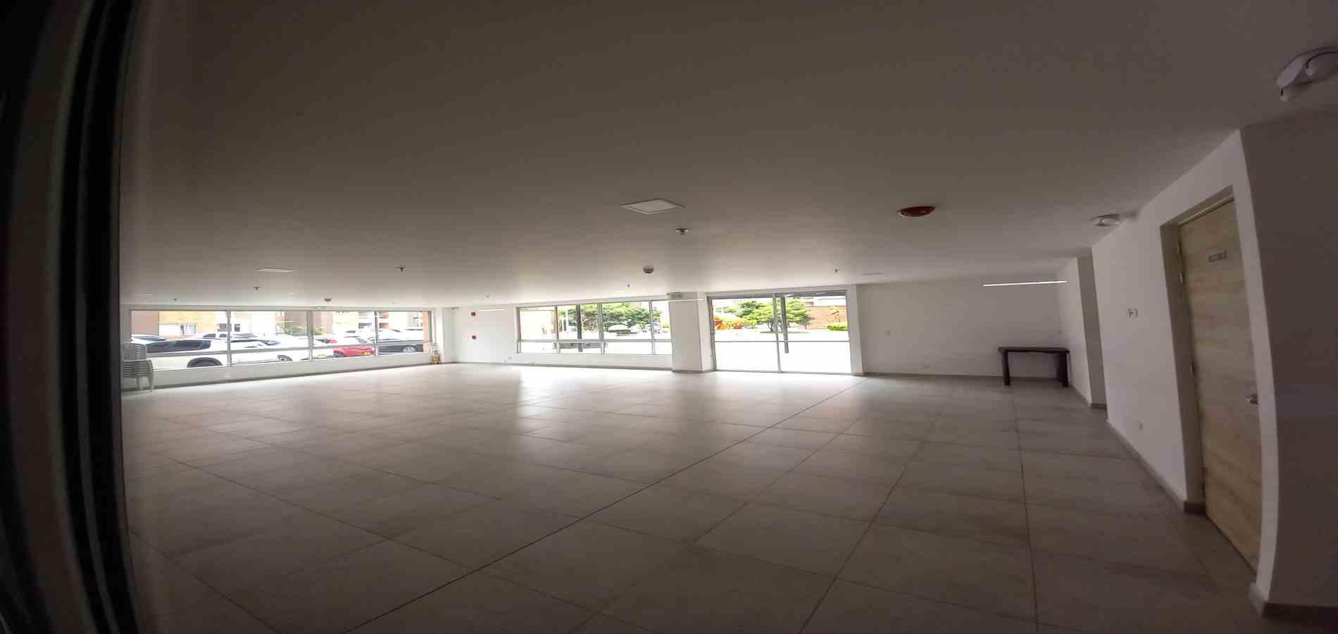 Apartamento en venta en Sector Plaza De Bolivar, Pereira · foto 4 de 19