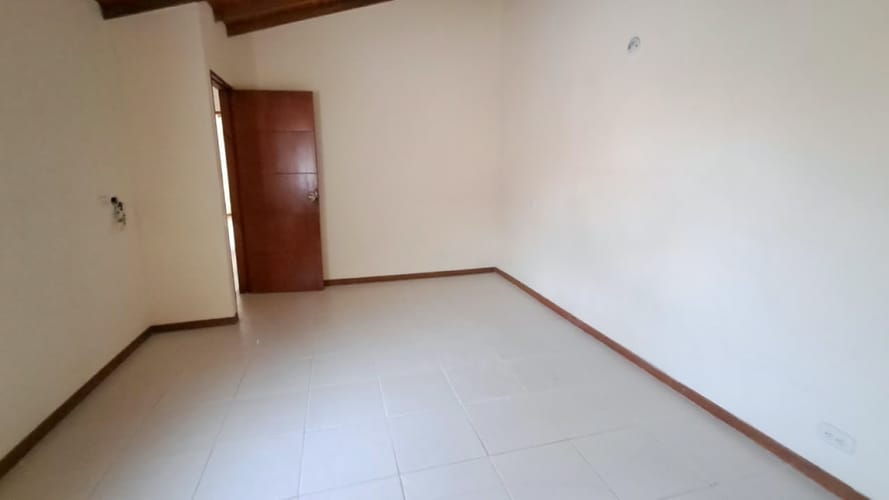 Casa de 3 alcobas en venta en Gualanday, Rionegro, 165 m² · foto 6 de 14