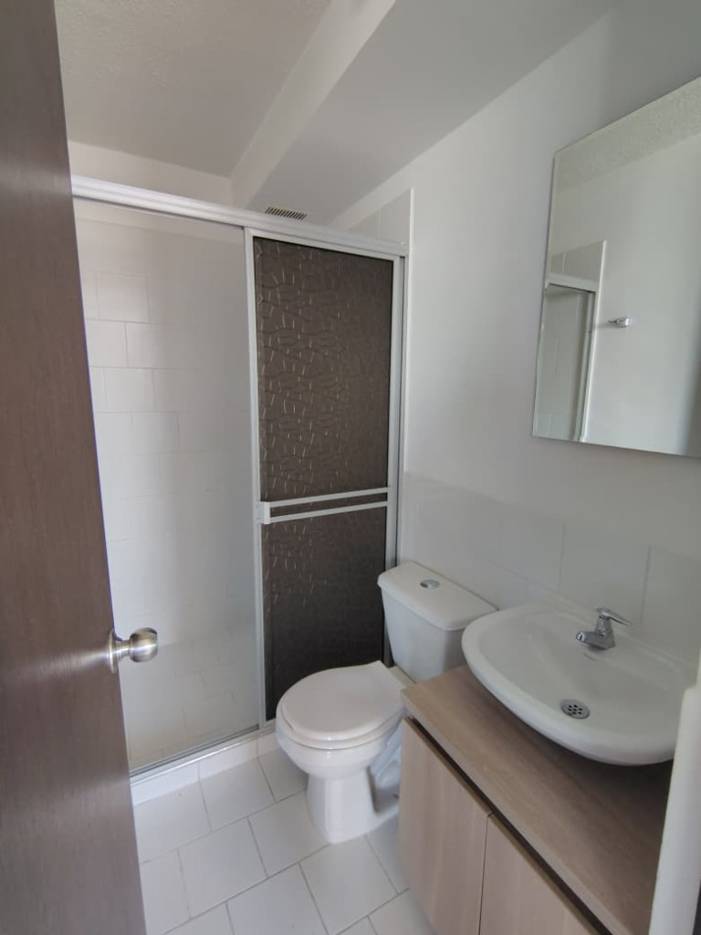 Apartamento en venta en Rafael Garcia Herreros Et Ii, Cúcuta · foto 5 de 10