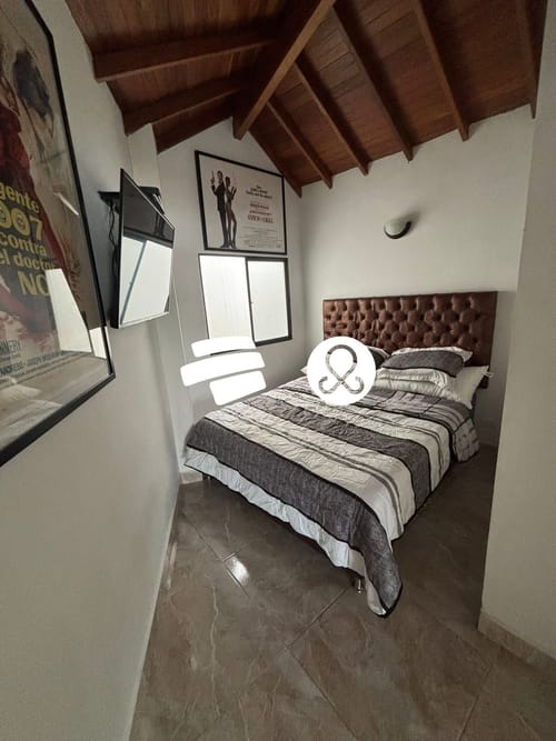 Apartamento de 3 alcobas en venta en Florida Nueva, Medellín, 123 m² · foto 6 de 9