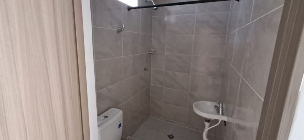 Casa de 6 alcobas en venta en Urbanizacion Calimio, Cali, 70 m² · foto 8 de 15