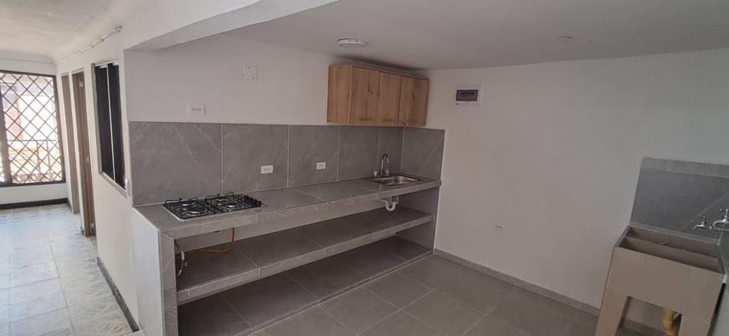 Casa de 6 alcobas en venta en Urbanizacion Calimio, Cali, 70 m² · foto 9 de 15