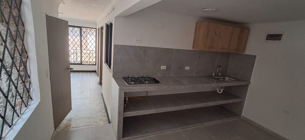 Casa de 6 alcobas en venta en Urbanizacion Calimio, Cali, 70 m² · foto 10 de 15