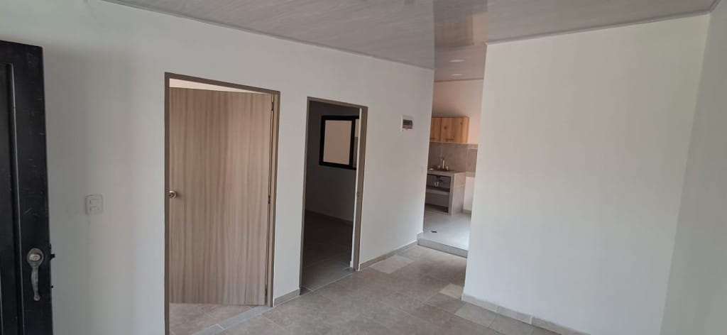 Casa de 6 alcobas en venta en Urbanizacion Calimio, Cali, 70 m² · foto 14 de 15
