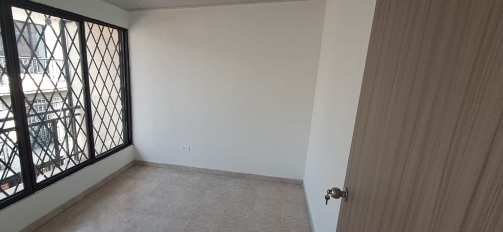Casa de 6 alcobas en venta en Urbanizacion Calimio, Cali, 70 m² · foto 15 de 15