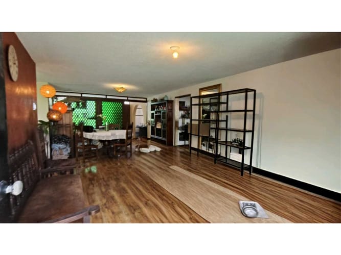 Casa en venta en Santa Barbara, Bogotá · foto 2 de 24