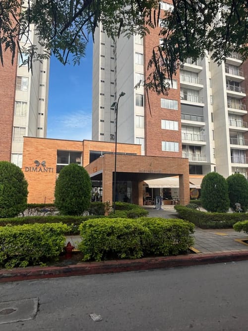 Apartamento en venta en Diamante 2, Bucaramanga · foto 4 de 24