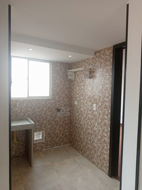 Apartamento de 2 alcobas en arriendo en Balmoral, Bogotá, 46 m² · foto 12 de 13