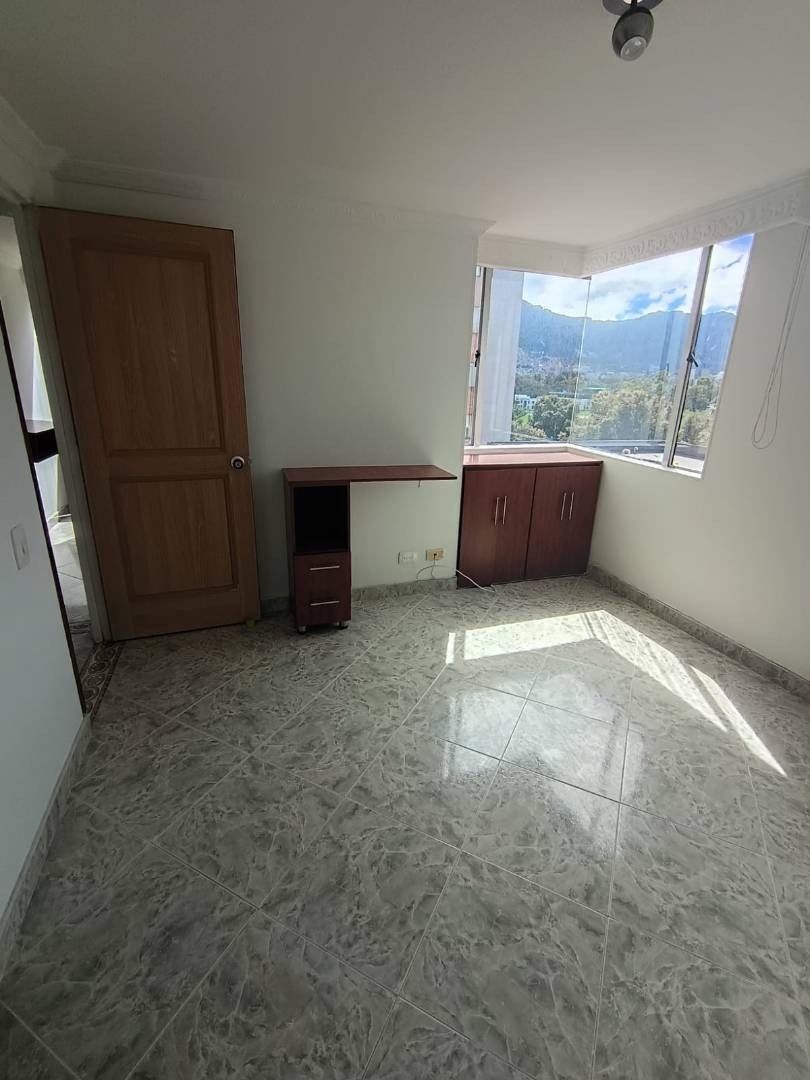Apartamento en arriendo en Rafael Nuñez, Bogotá · foto 7 de 14