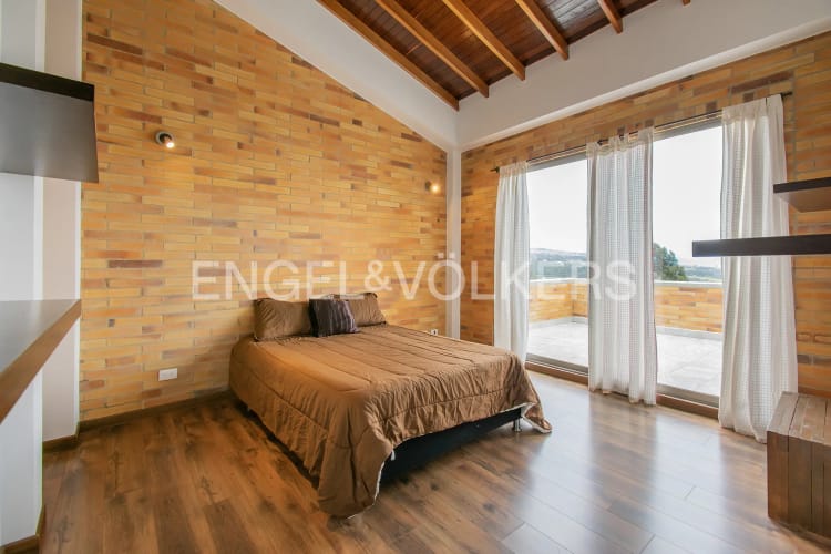 Casa de 4 alcobas en venta en Centro, Sopó, 336 m² · foto 16 de 20