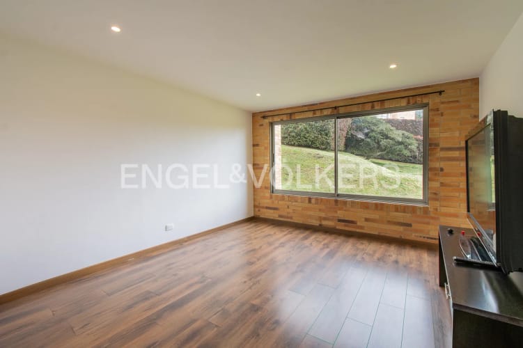 Casa de 4 alcobas en venta en Centro, Sopó, 336 m² · foto 13 de 20
