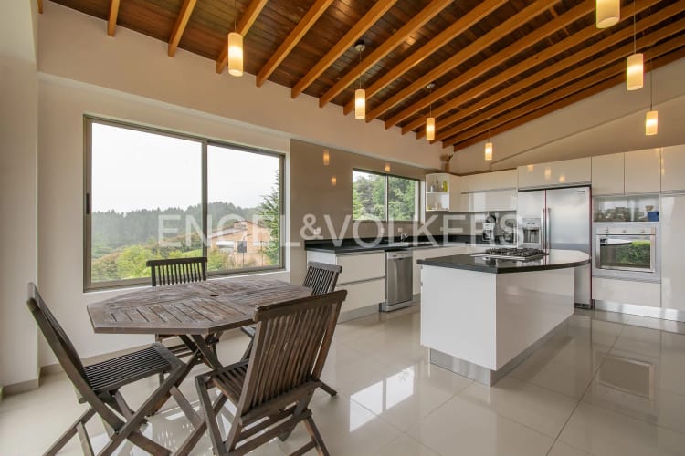 Casa de 4 alcobas en venta en Centro, Sopó, 336 m² · foto 9 de 20