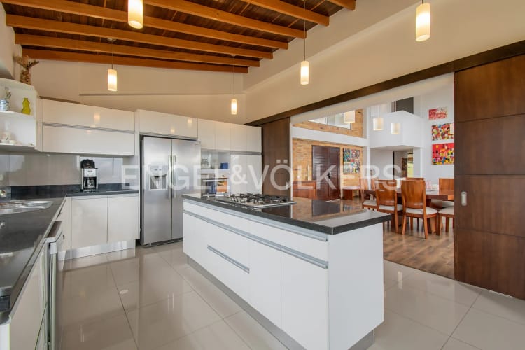 Casa de 4 alcobas en venta en Centro, Sopó, 336 m² · foto 7 de 20