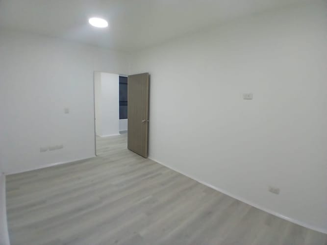 Local en arriendo en Sector Lago Uribe, Pereira, 65 m² · foto 12 de 12