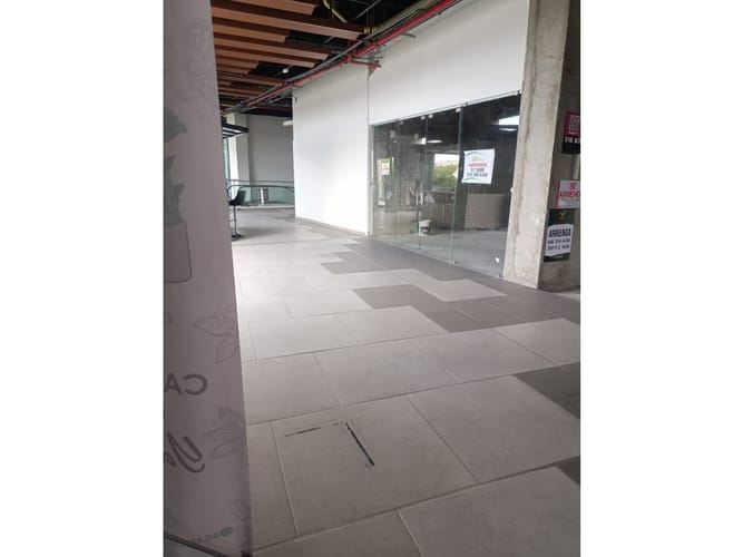 Local en venta en Cerritos, Pereira, 33 m² · foto 4 de 11