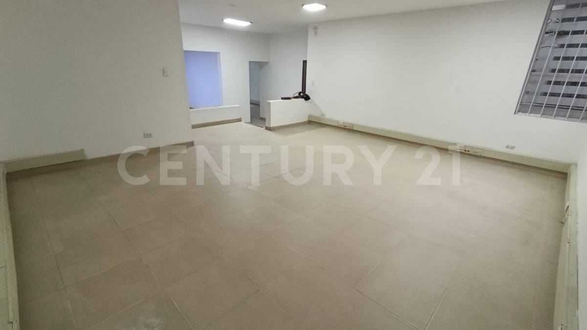 Casa en arriendo en Chico, Bogotá · foto 3 de 14