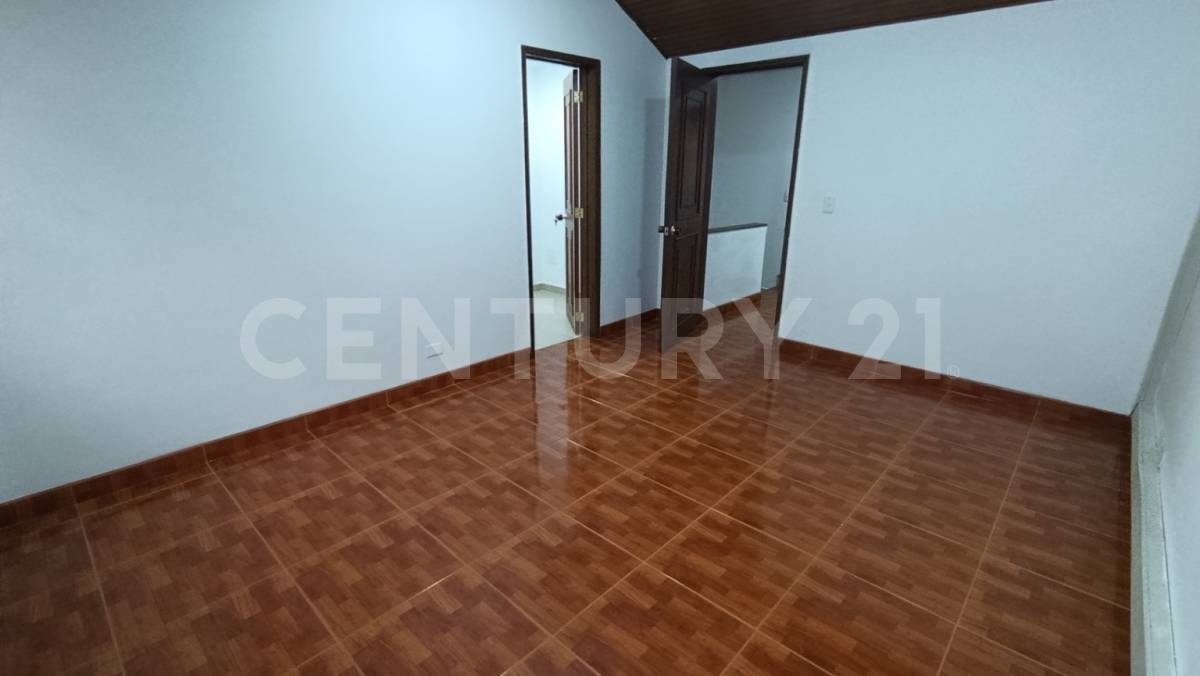 Casa en arriendo en Chico, Bogotá · foto 10 de 14