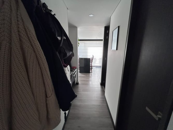 Apartamento de 1 alcoba en arriendo en Chicó Alto, Bogotá, 55 m² · foto 2 de 20