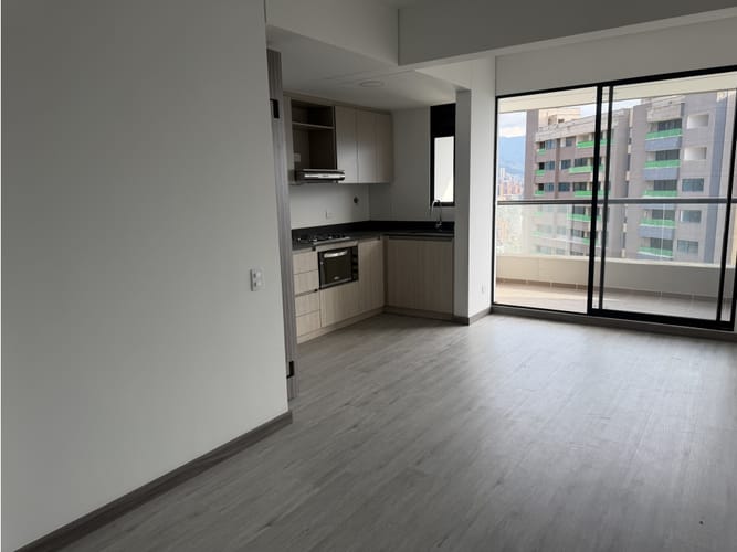 Apartamento de 3 alcobas en arriendo en Enciso, Medellín, 70 m² · foto 4 de 21