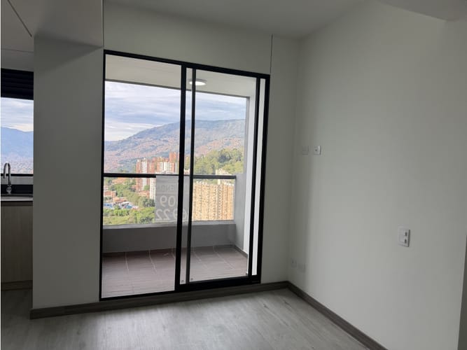 Apartamento de 3 alcobas en arriendo en Enciso, Medellín, 70 m² · foto 5 de 21
