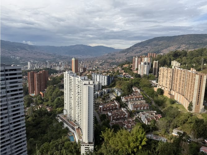 Apartamento de 3 alcobas en arriendo en Enciso, Medellín, 70 m² · foto 18 de 21