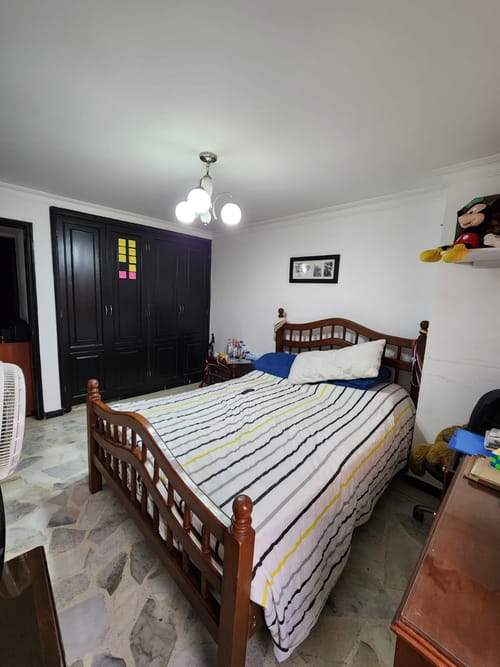Apartamento de 4 alcobas en venta en El Bosque, Cali, 186 m² · foto 12 de 19