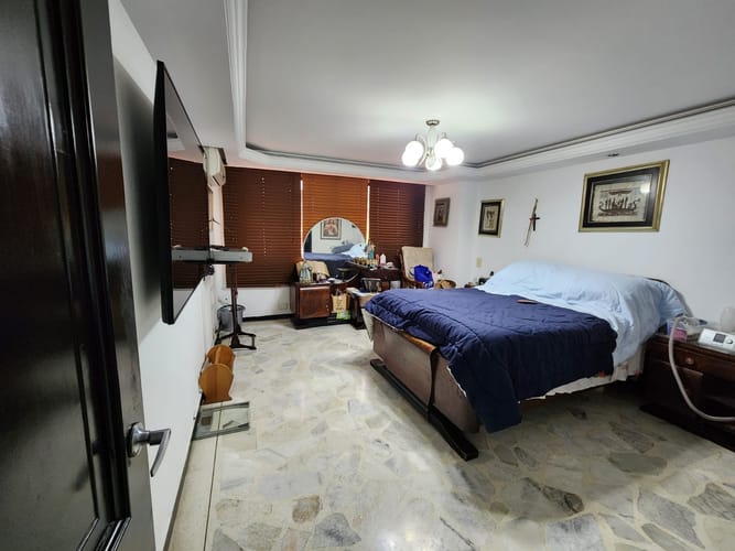 Apartamento de 4 alcobas en venta en El Bosque, Cali, 186 m² · foto 14 de 19