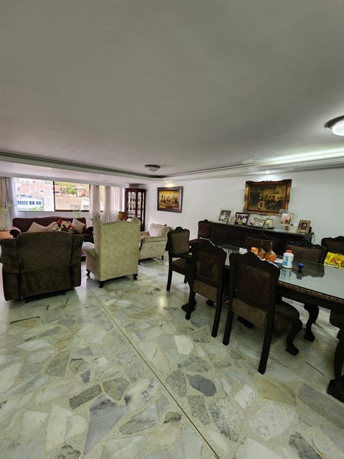 Apartamento de 4 alcobas en venta en El Bosque, Cali, 186 m² · foto 5 de 19