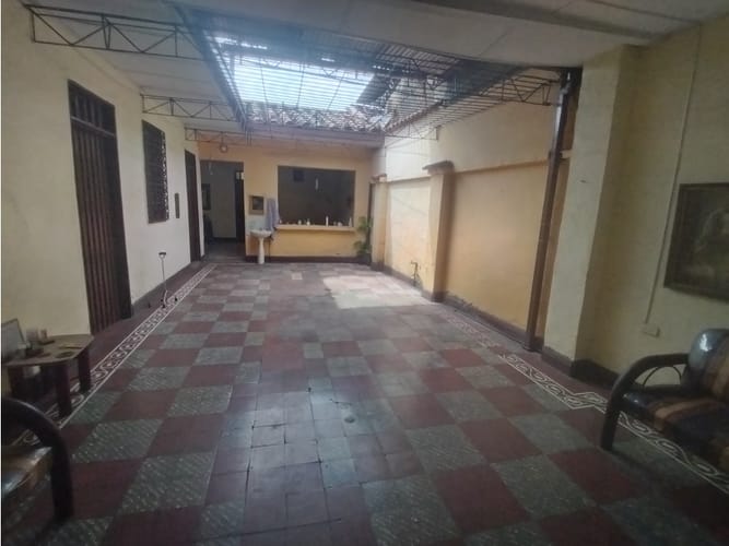 Casa de 5 alcobas en venta en Barrio Nuevo, Palmira, 167 m² · foto 3 de 24
