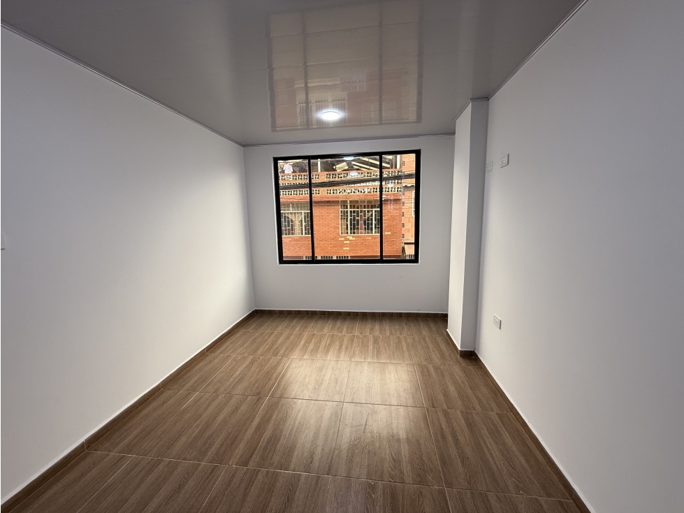 Casa en venta en Jose Maria Carbonel, Bogotá · foto 2 de 22