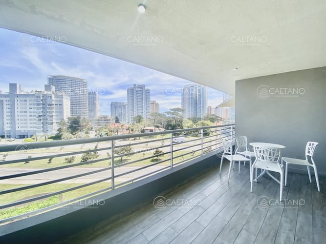 Apartamento de 2 dormitorios - Punta del Este · Photo 2
