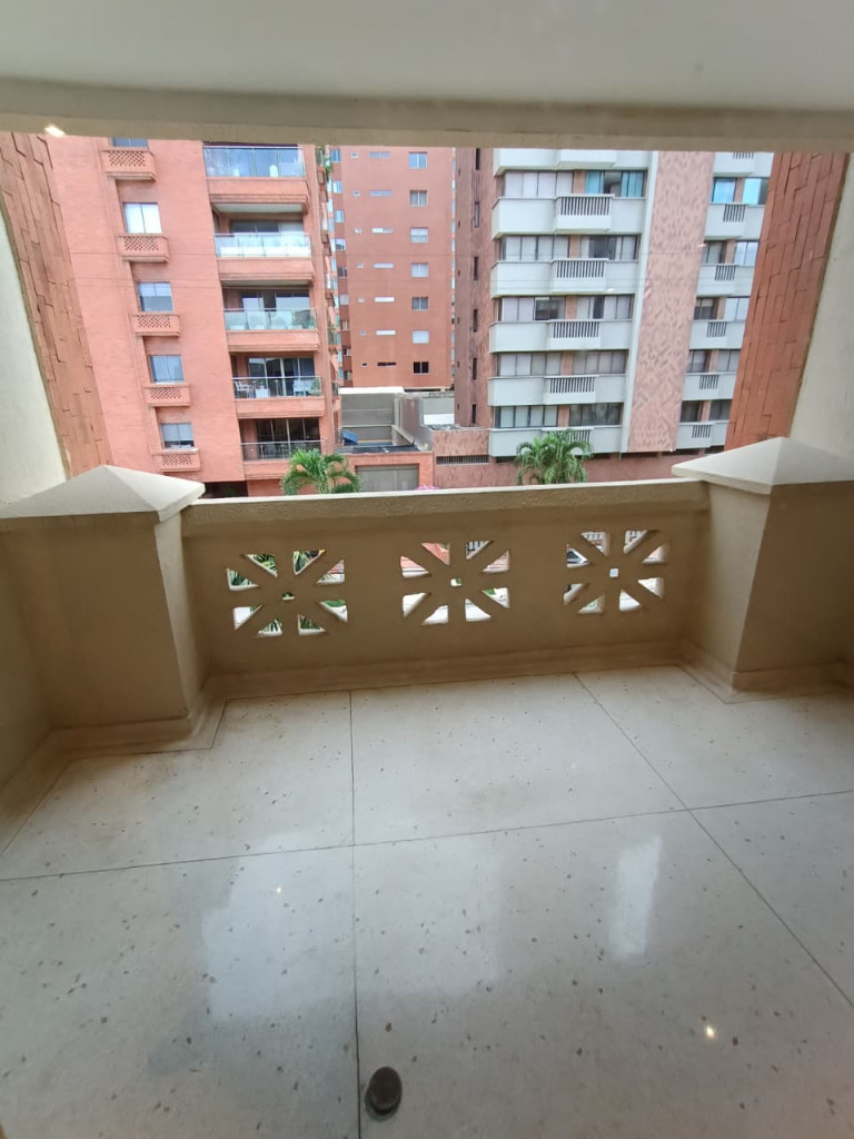 Apartamento en arriendo en El Golf, Barranquilla · foto 3 de 22