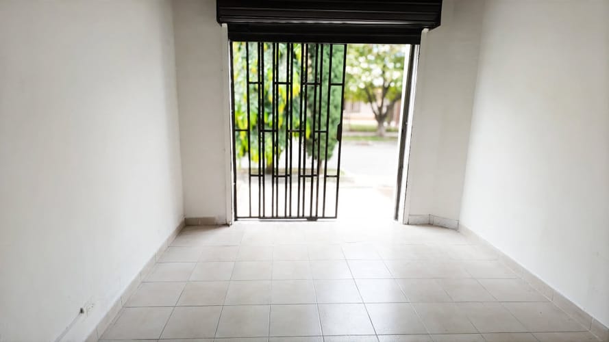 Local en arriendo en Belén Fatima, Medellín, 14 m² · foto 2 de 11