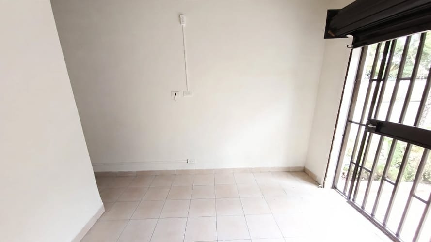 Local en arriendo en Belén Fatima, Medellín, 14 m² · foto 9 de 11