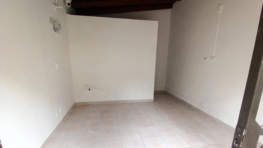 Local en arriendo en Belén Fatima, Medellín, 14 m² · foto 10 de 11