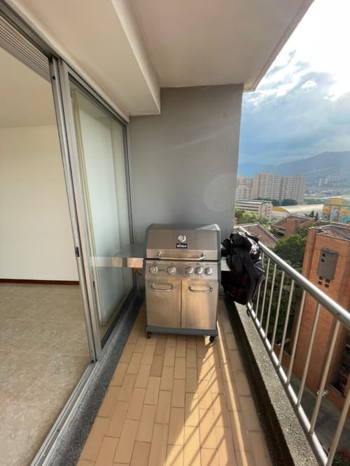 Apartamento de 3 alcobas en venta en Jardines, Envigado, 140 m² · foto 6 de 11