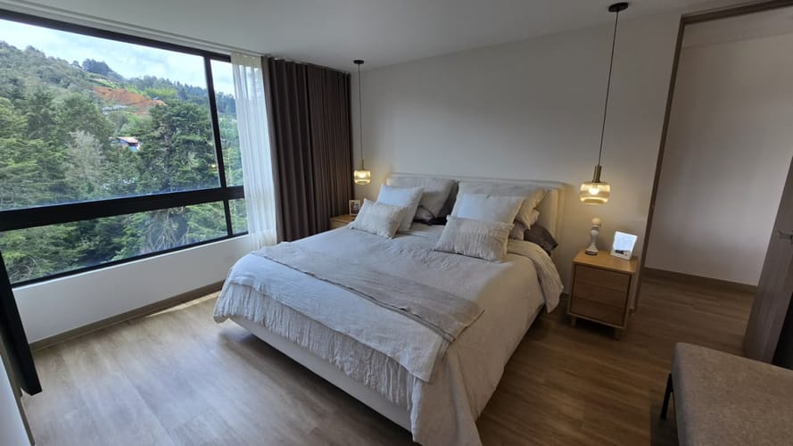 Apartamento de 2 alcobas en venta en Sajonia, Rionegro, 107 m² · foto 8 de 18