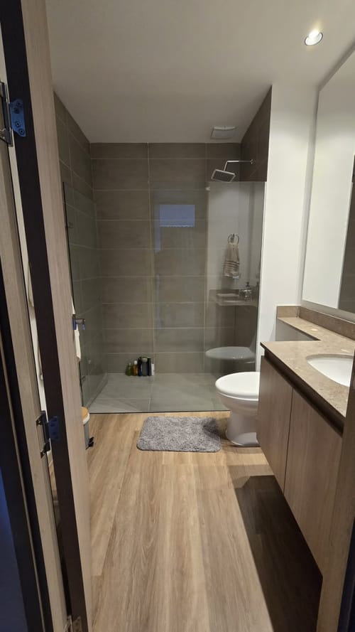 Apartamento de 2 alcobas en venta en Sajonia, Rionegro, 107 m² · foto 9 de 18