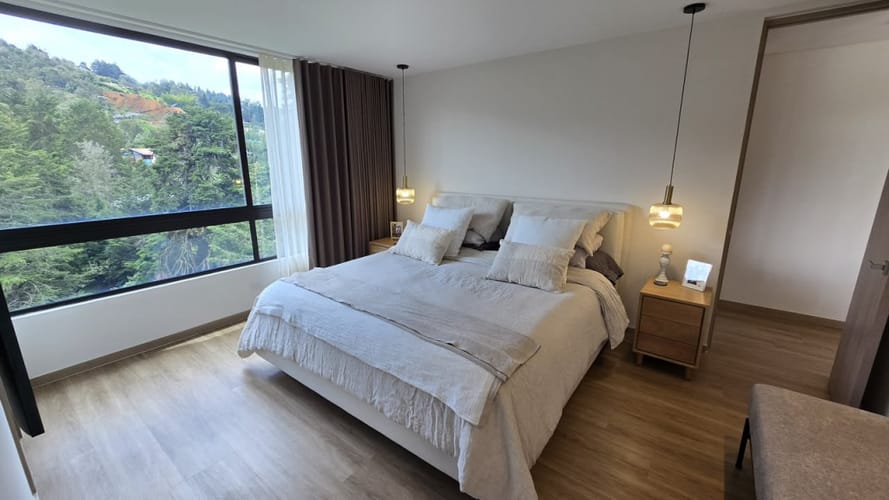 Apartamento de 2 alcobas en venta en Sajonia, Rionegro, 107 m² · foto 11 de 18