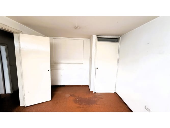 Casa de 7 alcobas en venta en Las Delicias, Bogotá, 193 m² · foto 9 de 16