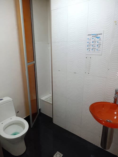 Local en arriendo en Estadio, Medellín, 230 m² · foto 10 de 13