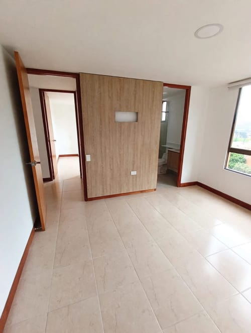 Apartamento de 3 alcobas en arriendo en Los Balsos, Medellín, 106 m² · foto 10 de 18