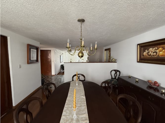 Casa de 4 alcobas en venta en Pontevedra, Bogotá, 234 m² · foto 7 de 24