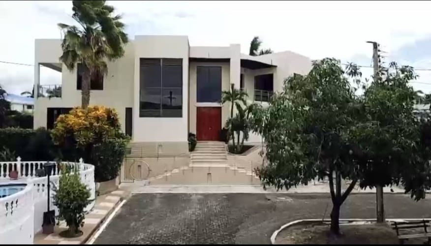 Casa de 6 alcobas en venta en Girardot, Girardot, 1050 m² · foto 6 de 15
