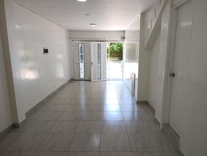 Local en arriendo en La Floresta, Medellín, 72 m² · foto 2 de 9