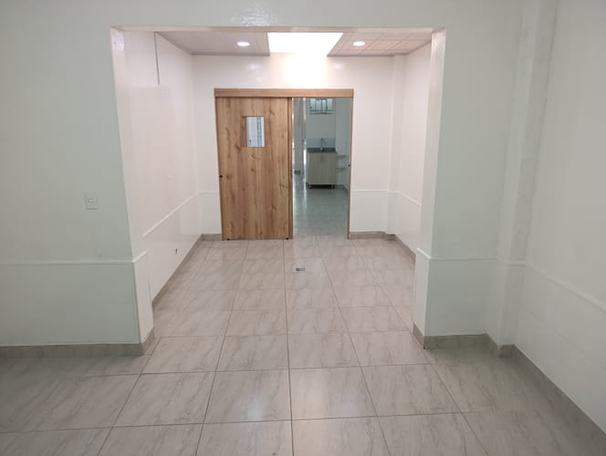 Local en arriendo en La Floresta, Medellín, 72 m² · foto 6 de 9