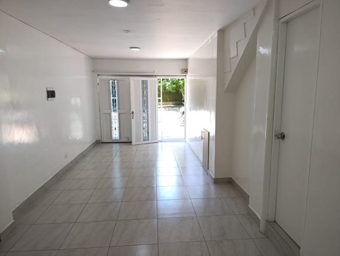 Local en arriendo en La Floresta, Medellín, 72 m² · foto 8 de 9