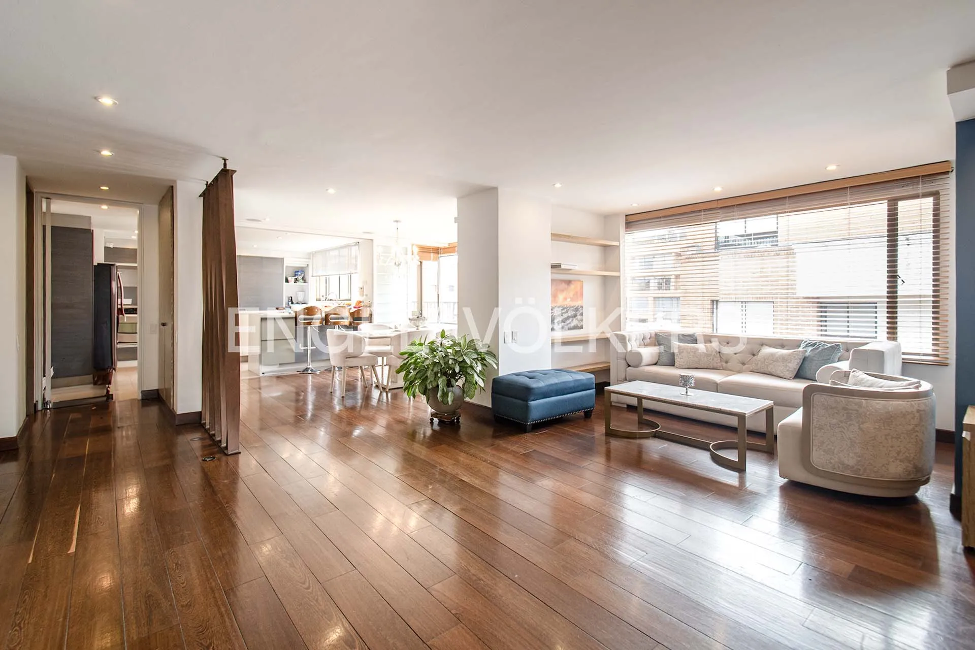 Apartamento en venta en Chicó Navarra, Bogotá · foto 3 de 21